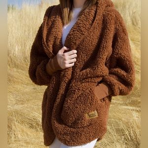 Nordic Beach fuzzy jacket